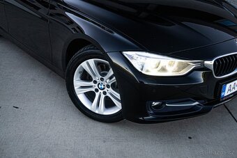 BMW Rad 3 Touring 318d A/T Black - 9