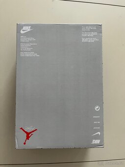 Jordan 4 Red Thunder - 9