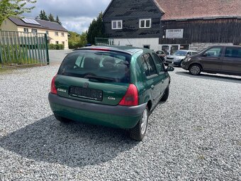 Renault Clio 1,6 i Automat 62000 km - 9