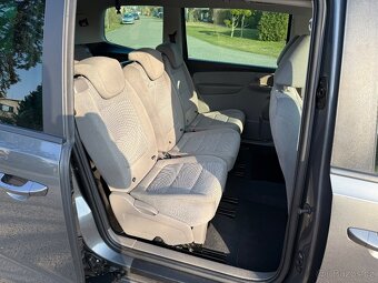 Alhambra 2.0 tdi 103 kw 7 míst krásný stav - 9