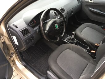 Škoda Fabia Sport 1.4 16V 55KW, naj. 159 tis km, klimatizace - 9