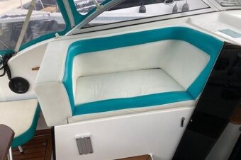 Kajutový motorový člun Aquatron 2165 AFT - 9