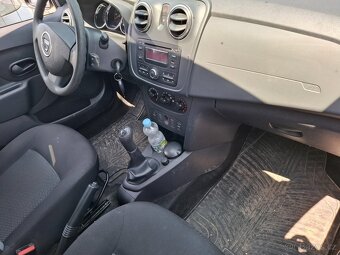 Dacia Logan MCV 1.2i Kombi Model 2014 - 9
