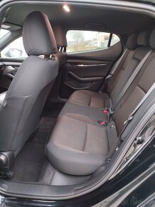 Mazda 3 Comfort plus 2,0-Top stav, servis Mazda-Prodáno. - 9