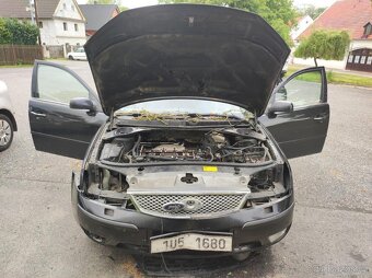 Ford Mondeo Mk3 2.0i 107kW – na díly nebo celý vůz – 5 000 K - 9