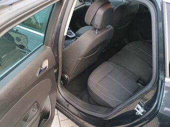 Prodám Opel Astra 1.6 CDTI 100kw - 9