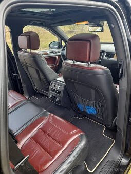 Volkswagen Touareg 4.2TDI V8 250kw - 9