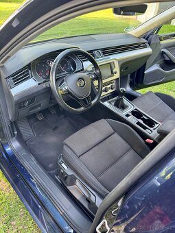 VW Passat B8 2.0 TDi 110 kW 07/2016 2x klíč 2x kola serviska - 9