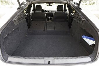 Arteon Volkswagen R-Line 2020 TOP Stav, Dohoda možná - 9