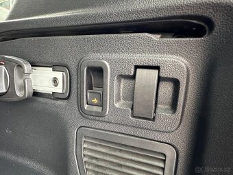 VW Touran 2.0TDI 110kW DSG 2020 ACC LED kamera TAŽNÉ - 9