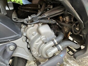 Gilera Nexus 250 - 9