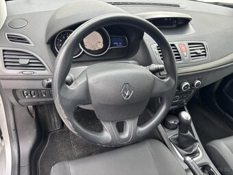 Renault Mégane 1.6 16V , 74 kW benzín, 2009 - 9
