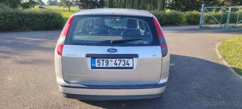 Ford Focus kombi 1.6TDCI 16V 80Kw r.v.2005 opravený - 9