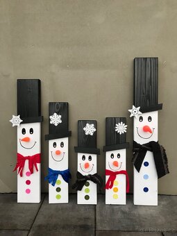 Sněhuláci - vánoční dekorace - 9