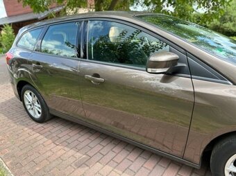 Prodáváme Ford Focus 1.0Ecoboost 74kw Business - 9