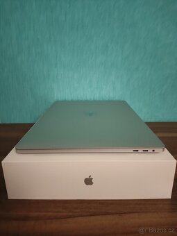 MacBook Pro 15 2017 | i7 • 16GB • 512GB SSD - 9