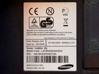 LCD monitor Samsung SyncMaster 940BW - 9