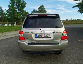 Toyota Highlander 3.3 Hybrid LPG AWD - 9