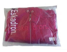 Eskadron mikiny - 9