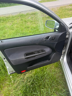 Škoda Octavia 1.9TDI 96KW 1 majitel,tazne,klima aut.COC list - 9