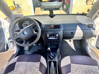 Škoda Fabia I combi 1,4i 55kw - 9