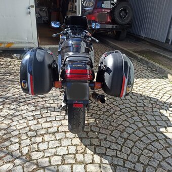 Honda CBR 1000 F r.v. 1989 - 9