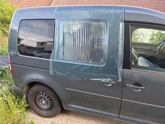 VW Caddy Life 2,0 CNG 2009 - 9