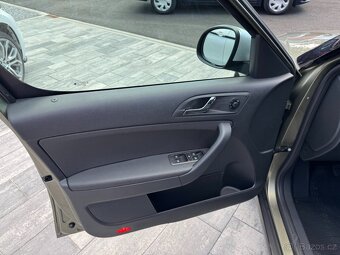 Škoda Yeti OUTDOOR Style 2.0 TDI 81kW - 9