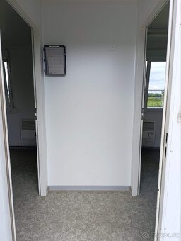 Kancelářský/obytný kontejner ABROLL 6X3m v.2,8m - 9