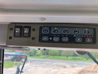 Malotraktor Iseki Geas 33 s kabinou - 9