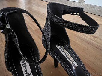 Dámské plesové stříbrné boty Tamaris vel. 41 - 9