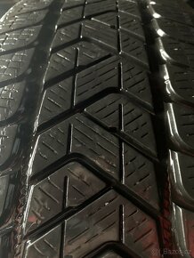 4ks 215/65/17/Pirelli Sottorezo 2016/99H/zimní pneu - 9