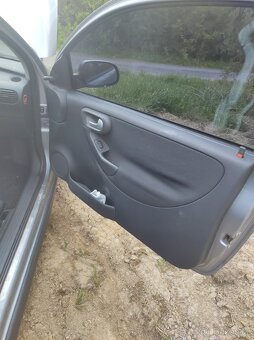 Opel Corsa 1.3 TDCi Meriva motor 51kw - 9