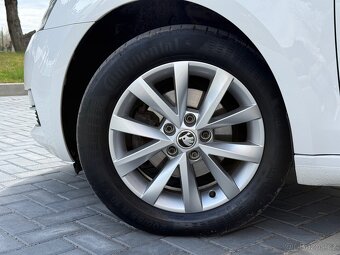 Škoda Octavia 1.6 tdi / STYLE / po rozvodech - 9