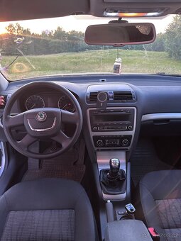 Skoda octavia 2 combi 77kw facelift 1.9 tdi - 9