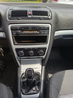 Prodám Škoda Octavia 1.8 TSI - 9