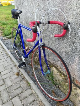 Retro silnička - 9