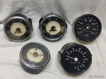 WALTER PRAGA ŠKODA TATRA AERO BUDÍKY HODINY TACHO PALIVOMĚR - 9