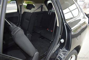 Mitsubishi Outlander 2,3 Di-D 110 kW,7-míst,4x4,kamera,TZ - 9