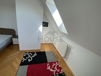 Pronájem slunného bytu 2+kk, 70 m2 - Praha - Holešovice- Let - 9