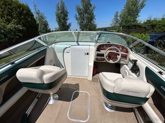Motorový člun CHAPARRAL 2135SS - 9