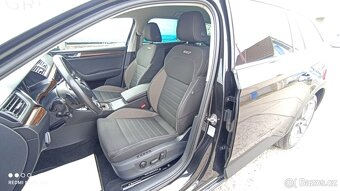 ŠKODA SUPERB SCOUT COMBI 2,0 TDI 4x4 DSG - 9
