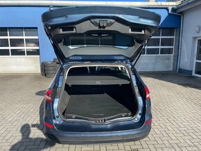 Prodám Ford Mondeo kombi r.v. 2018, 2.0 tdci, 110kw - 9