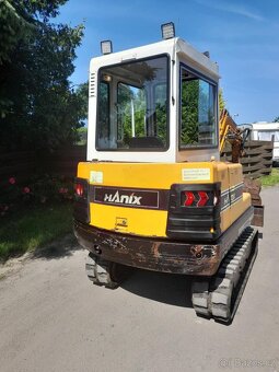 Hanix h260-2 Minibagr 2,7T + 2x lžíce - 9