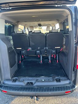 Ford Tourneo custom 2.2d - 9