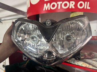 Honda cbr125r 2005 - 9
