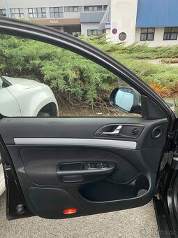 ŠKODA OCTAVIA 1,6 TDI - 9