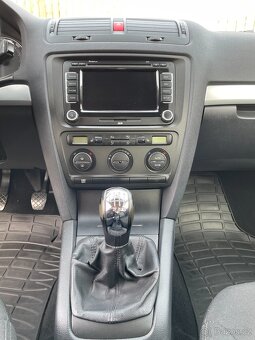 Škoda Octavia II, 2.0 TDI, 103 kw, kombi - 9