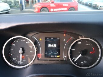 Iveco Daily 3.0 35S18,132kW,1majČR,L3H2,automat - 9