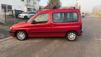 PEUGEOT PARTNER 2.0 HDI 66KW 2X ŠOUPAČKY KLIMA TAŽNÉ - 9